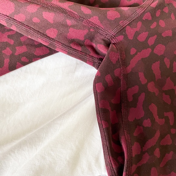 ✨Lululemon Align Leggings - Picture 2 of 4